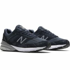 New Balance Sneakers M990NV5