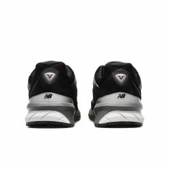 New Balance Sneakers M990BK5