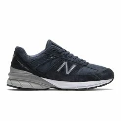 New Balance Sneakers M990NV5