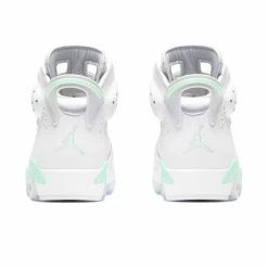 WOMEN'S AIR JORDAN 6 RETRO