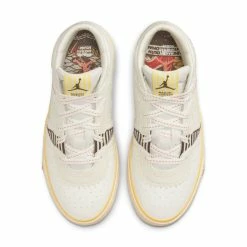 Air Jordan X MCR SERIES MID SP Sneakers