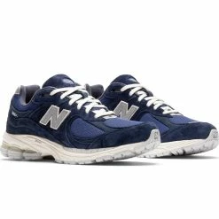 New Balance Women's M2002RHL