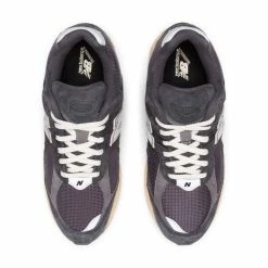 New Balance M2002RHO