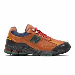 New Balance M2002RWM Sneakers