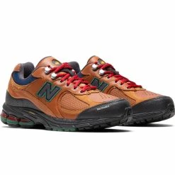 New Balance M2002RWM Sneakers