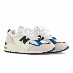 New Balance M990WB2 Sneakers