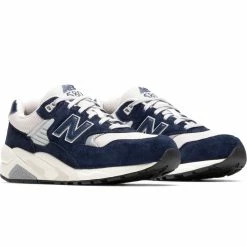 New Balance Sneakers MT580OG2