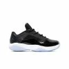 AIR JORDAN 11 CMFT LOW Sneakers