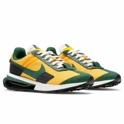 NIKE AIR MAX PRE-DAY Sneakers