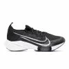 NIKE AIR ZOOM TEMPO NEXT% Sneakers