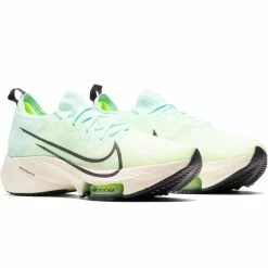 NIKE AIR ZOOM TEMPO NEXT%