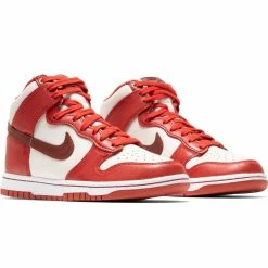 WOMEN'S NIKE DUNK HIGH 70