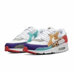 Nike WOMEN'S AIR MAX 90 SE