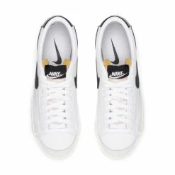 Nike Sneakers WOMEN'S BLAZER LOW '77