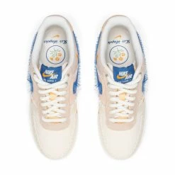 Nike WOMEN'S AIR FORCE 1 '07 PRM