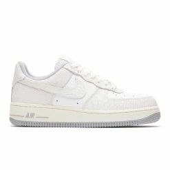 Sneakers WOMEN'S NIKE AIR FORCE 1 '07