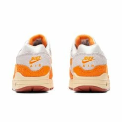Nike WOMEN'S AIR MAX 1 Sneakers