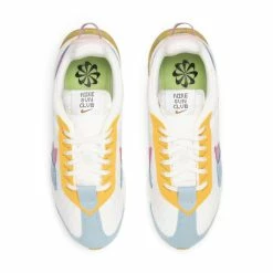 WOMEN'S NIKE AIR MAX PRE-DAY SE Sneakers