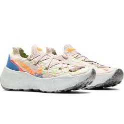 Nike Sneakers WOMEN'S SPACE HIPPIE 04