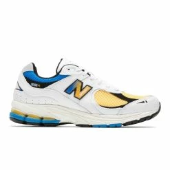 New Balance M2002RGW Sneakers